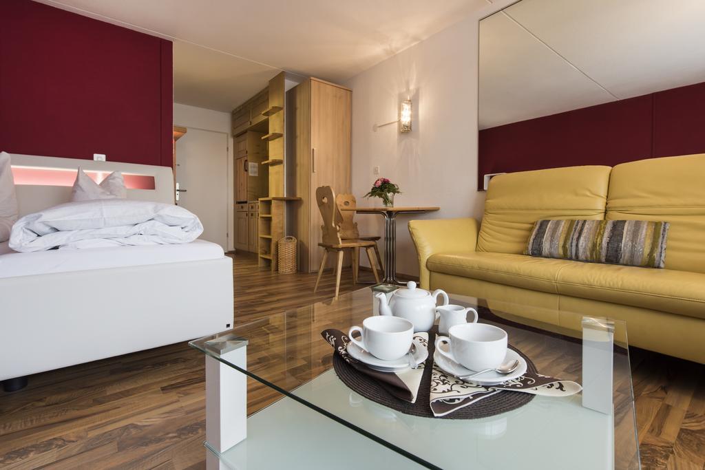 Hotel Des Alpes Flims Ngoại thất bức ảnh